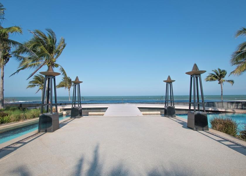 Prachuap Khiri Khan Cha-am Exterior Detail