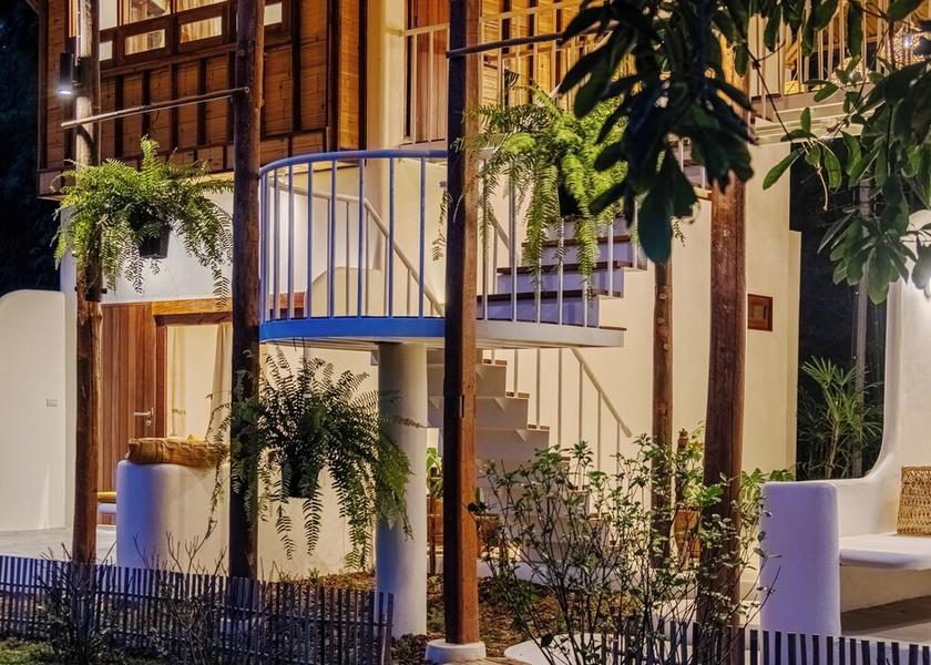 Chiang Mai Province San Kamphaeng Facade