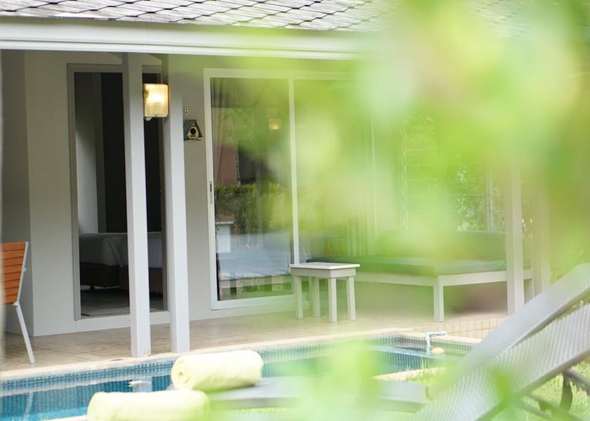 Phuket Sa Khu Facade