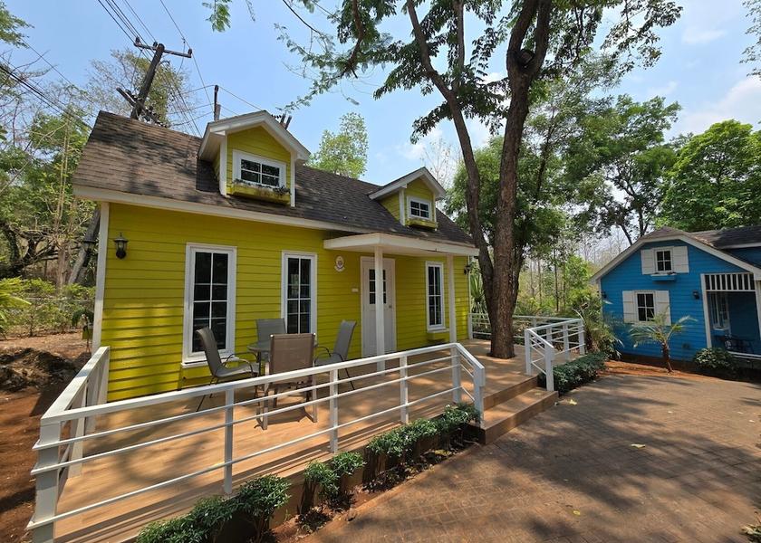 Kanchanaburi Province Thong Pha Phum Room