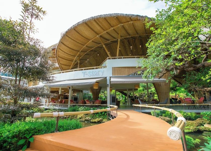 Chiang Mai Province Mae On Exterior Detail