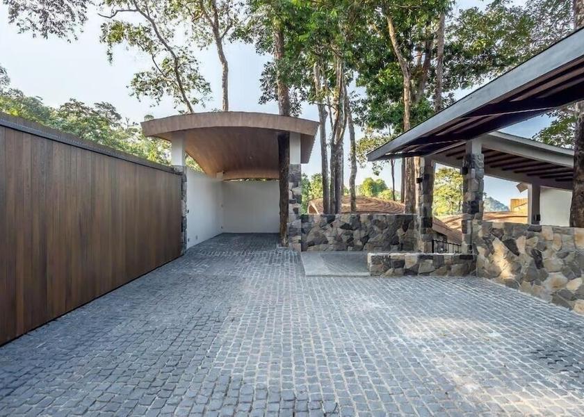 Phuket Ratsada Parking