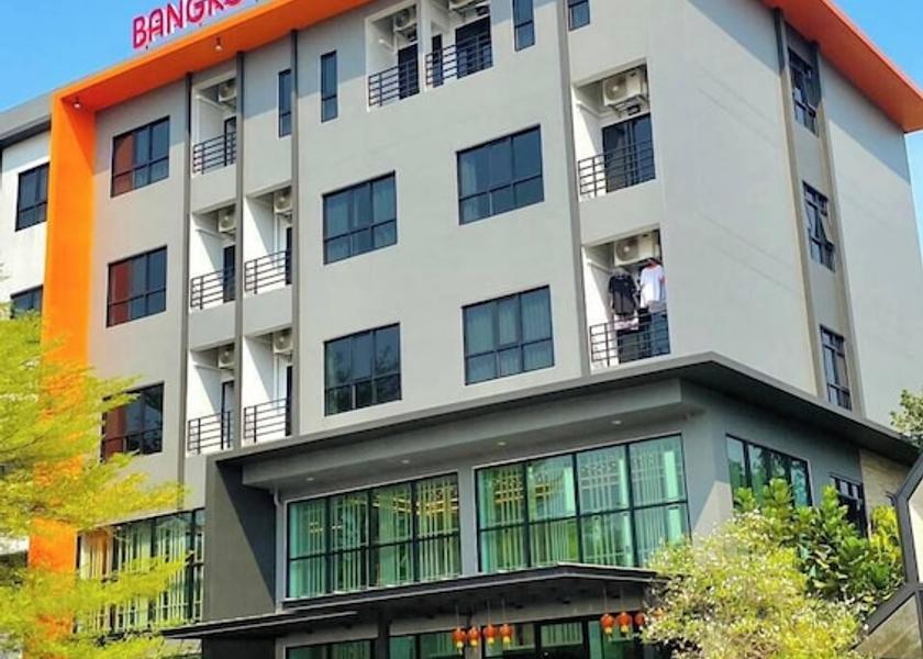 Bangkok Thanyaburi Exterior Detail