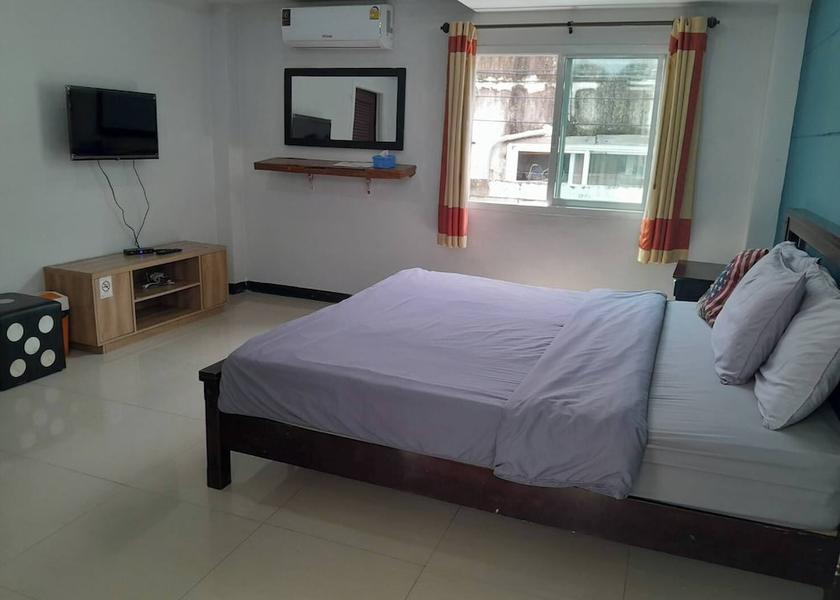 Chonburi Koh Lan Room