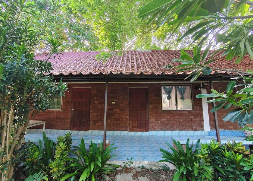 Phetchaburi Province Kaeng Krachan Room