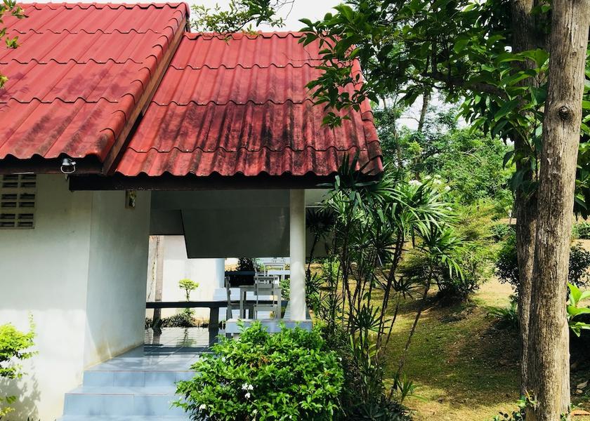 Phetchaburi Province Kaeng Krachan Exterior