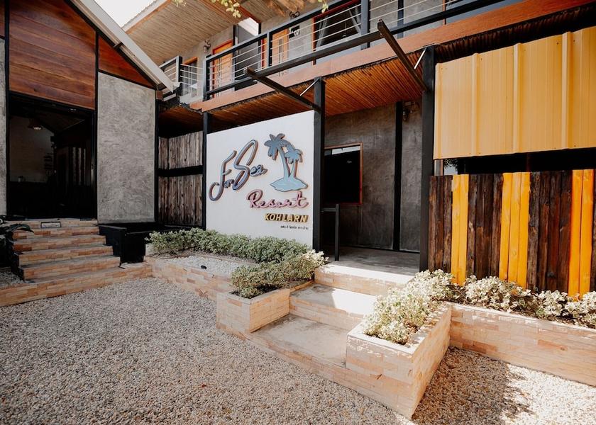 Chonburi Koh Lan Exterior Detail