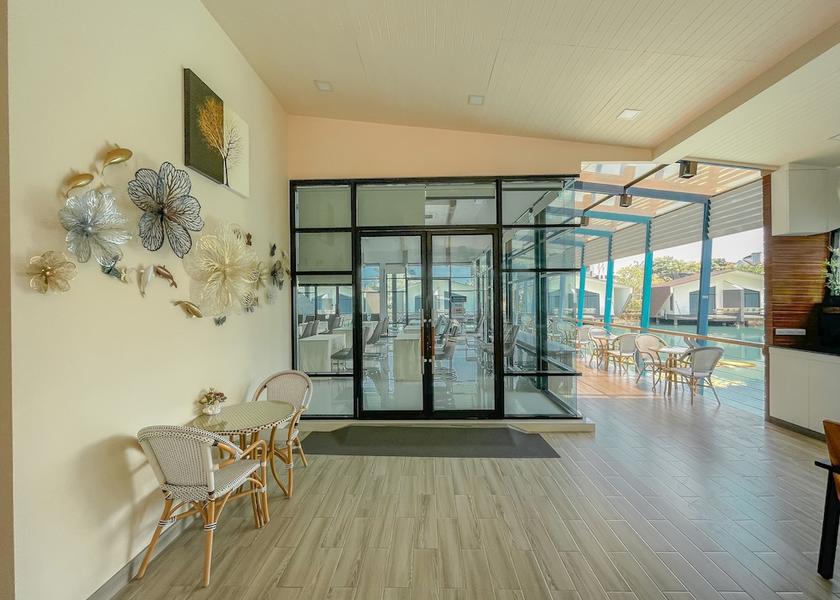 Nakhon Pathom Nakhon Chai Si Meeting Room