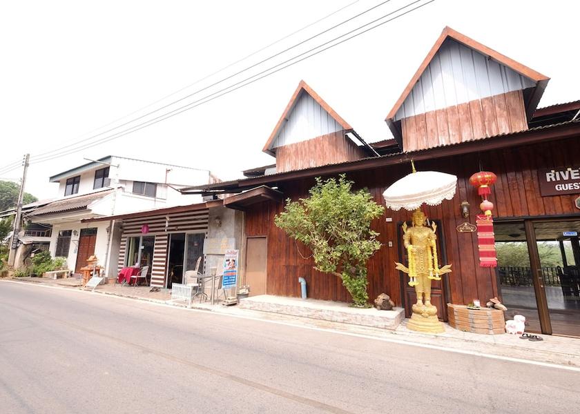 Mae Hong Son Province Mae Sariang Exterior Detail