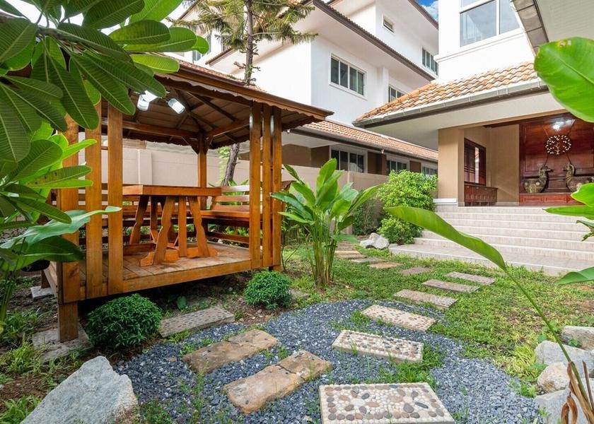 Phuket Province Ratsada Front of property