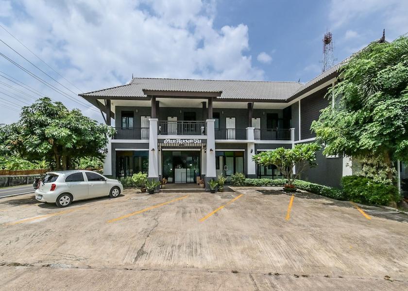 Ubon Ratchathani Khong Chiam Facade