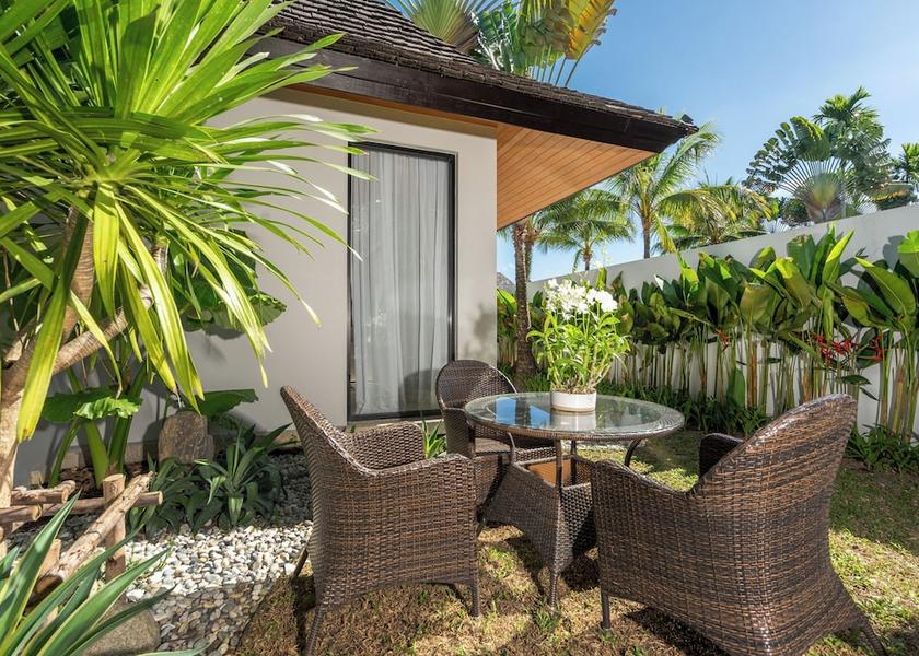 Phuket Choeng Thale Room