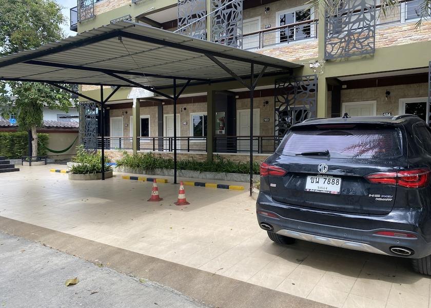 Chonburi Bang Lamung Parking