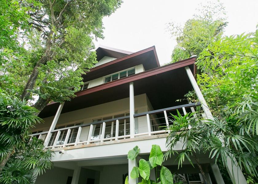 Phuket Karon Exterior Detail