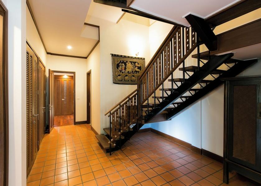 Phuket Karon Interior Entrance