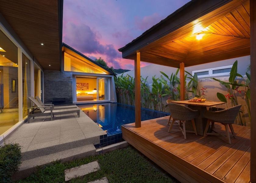 Phuket Choeng Thale Outdoor Dining