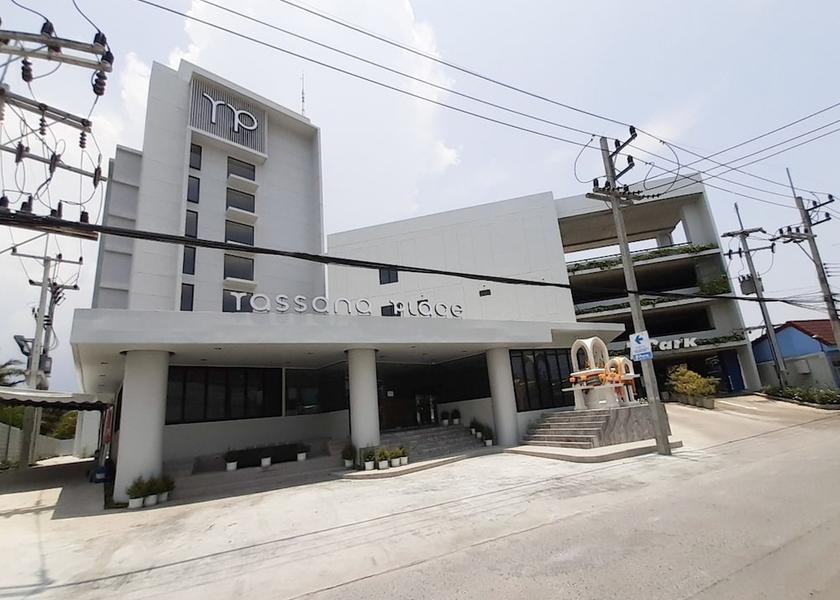Chonburi Province Chonburi Facade