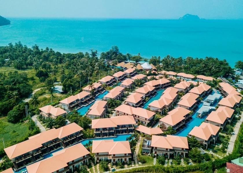 Phuket Ko Yao Facade