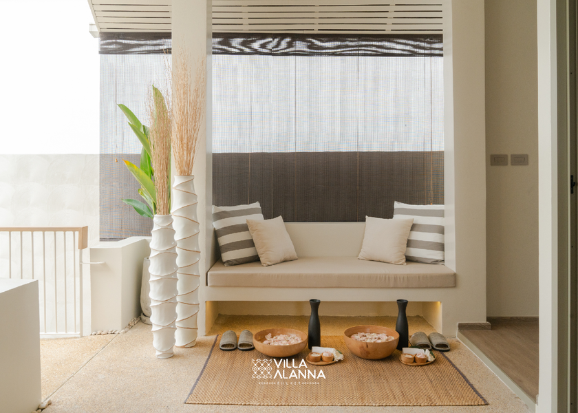 Phuket Province Choeng Thale Spa