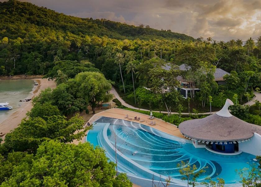 Phuket Province Maprao Island Infinity pool
