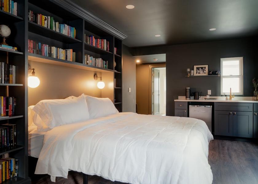 Pennsylvania Kennett Square Room