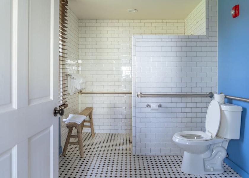 New York North Branch Bathroom