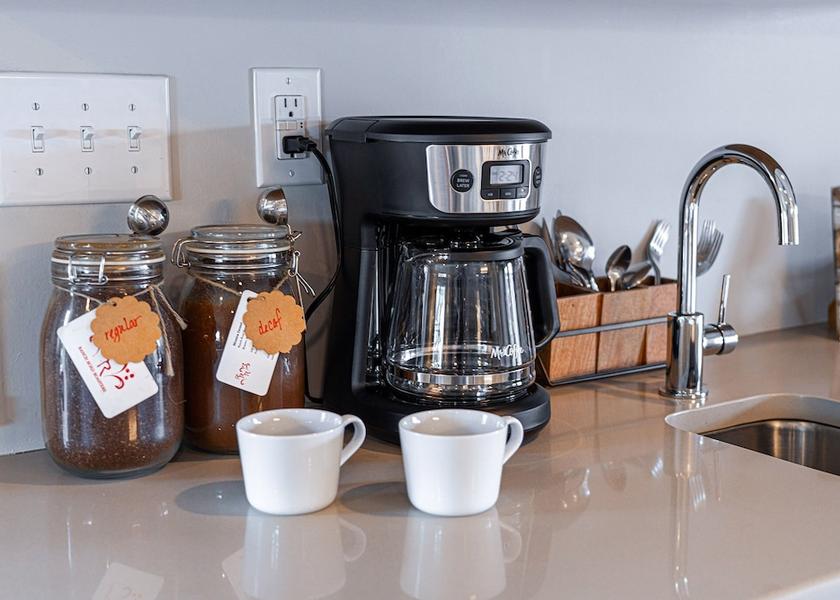 Kansas Harper In-Room Coffee