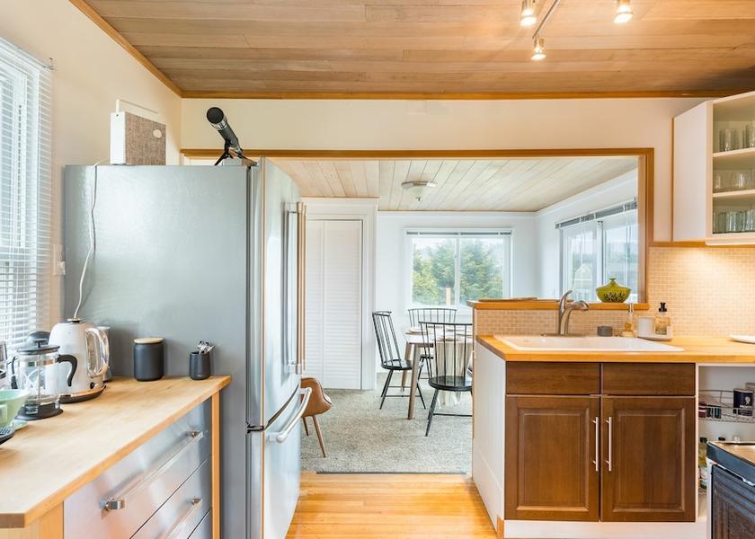 Washington Oak Harbor Interior Entrance