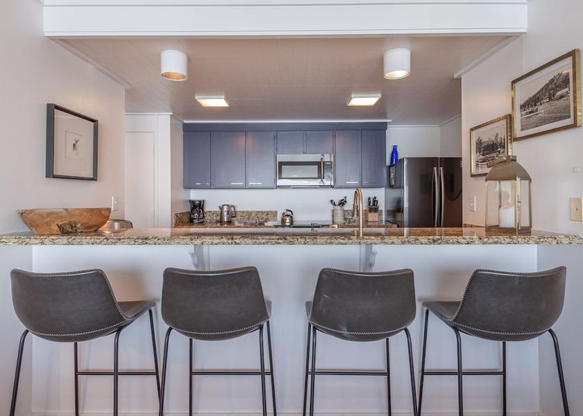 California Kings Beach Kitchen