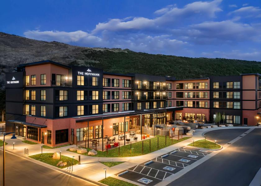 Colorado Basalt exterior view