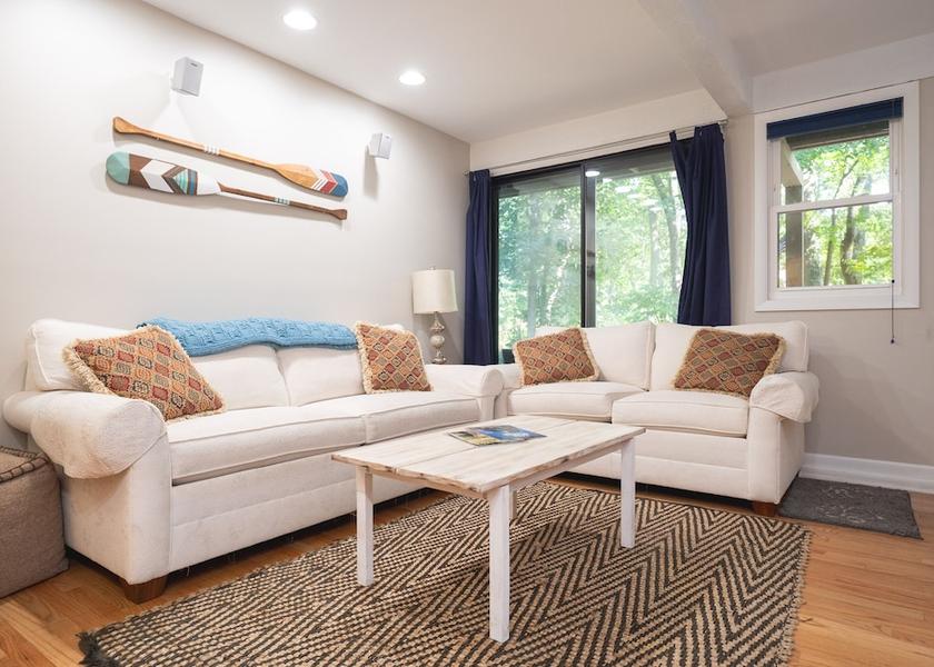 Wisconsin Fontana Primary image