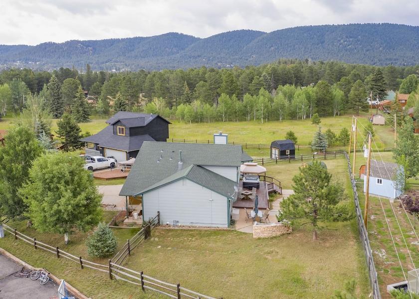 Colorado Woodland Park Property Grounds
