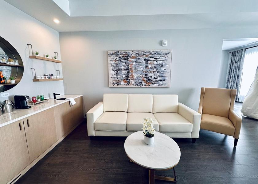 Illinois Arlington Heights Living area