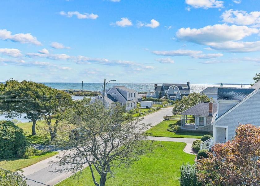 Massachusetts Falmouth Primary image