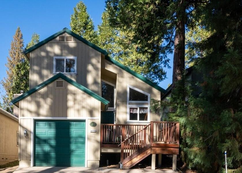 California Shaver Lake Exterior Detail