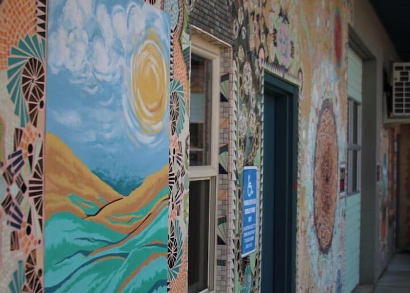 Oregon Ashland Exterior Detail