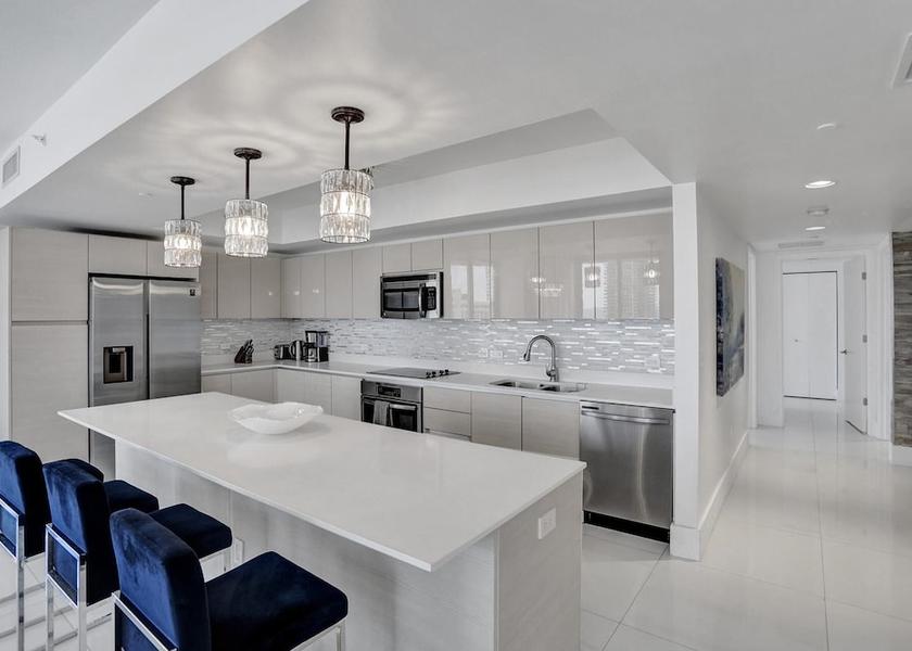 Florida Hallandale Beach Kitchen