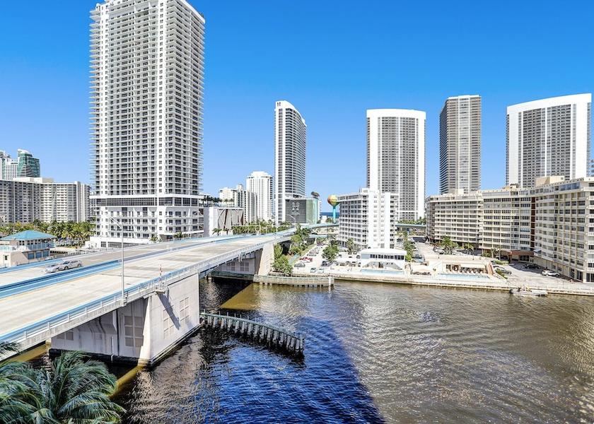 Florida Hallandale Beach Facade
