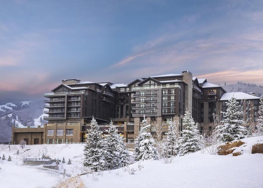 Kentucky Park City Exterior Detail