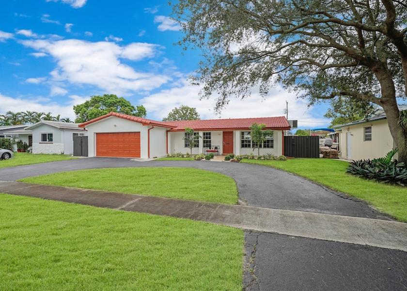 Florida Hollywood Room