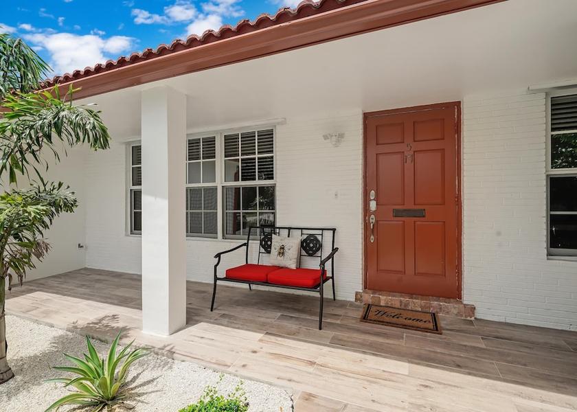 Florida Hollywood Room