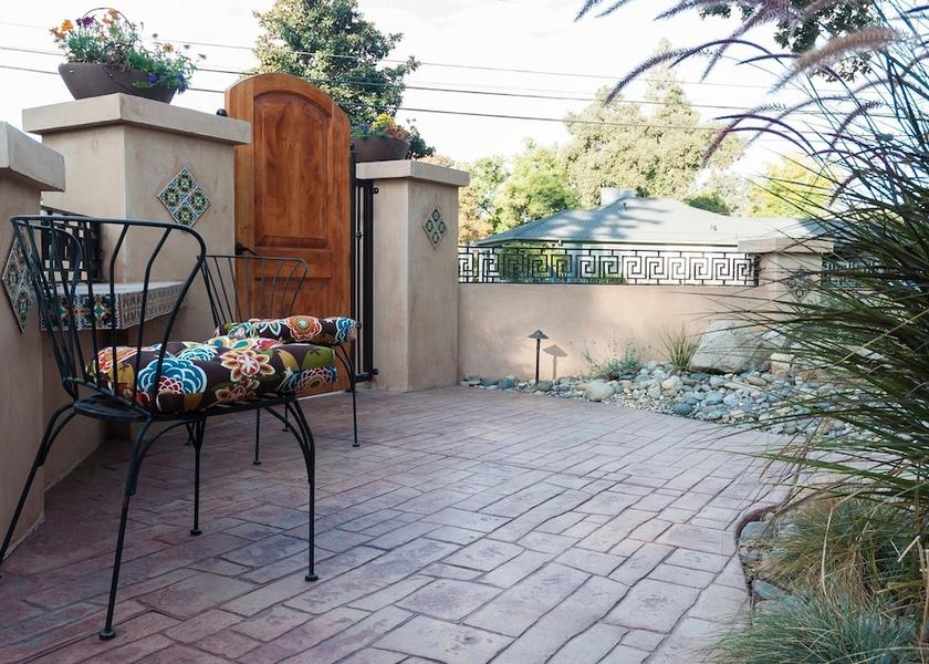 California Visalia Terrace