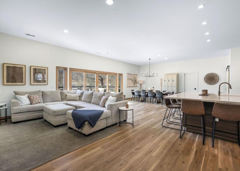 Missouri Gravois Mills Living Area
