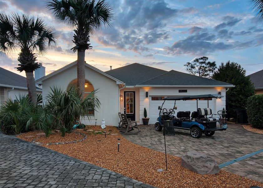 Florida Miramar Beach Exterior Detail