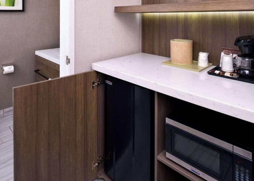 California Modesto Room