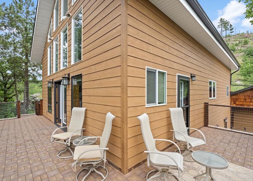 South Dakota Rapid City Balcony