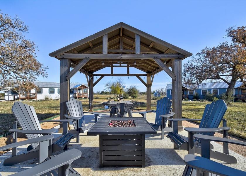 Kansas Harper Property Grounds