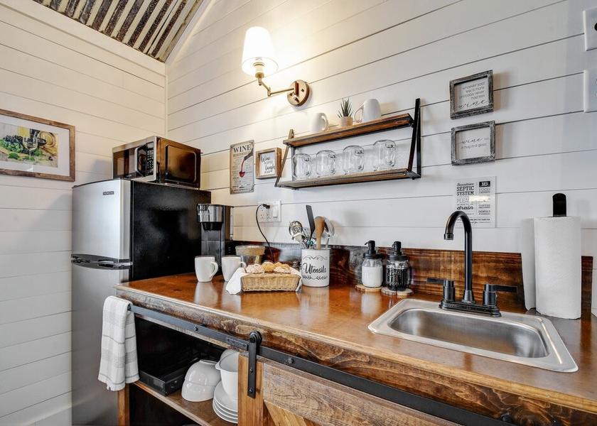 Kansas Harper Kitchen