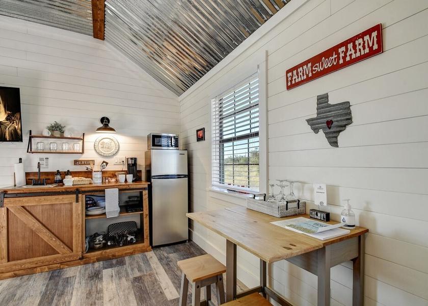 Kansas Harper Kitchen