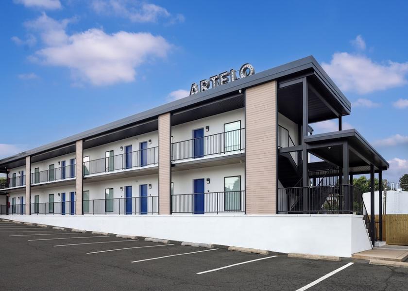 Pennsylvania Kennett Square Interior Entrance